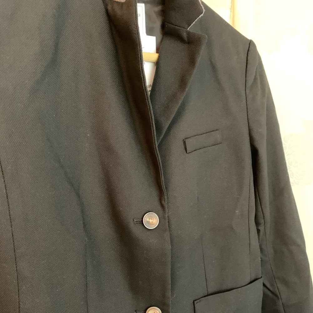 NEW Gap black blazer